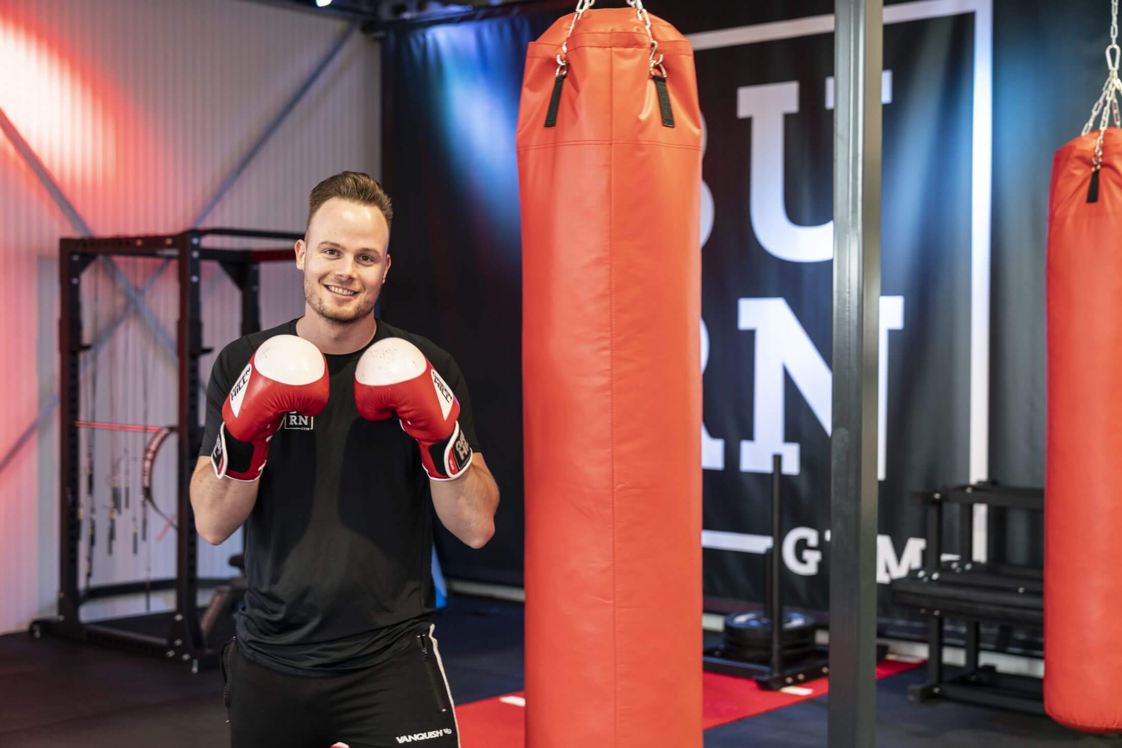 BurnGym Beugen box opnames voor conversie website te stimuleren